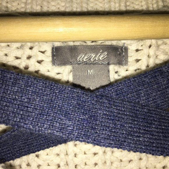 Cross Front Lace-Up Chunky Knit Sweater Plunge V - Picture 4 of 6